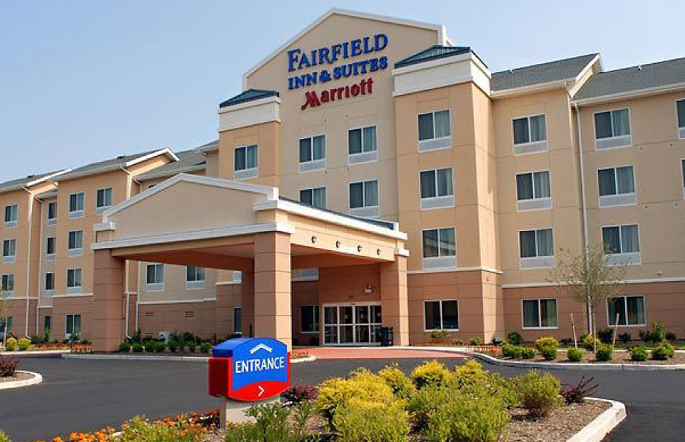 Fairfield Inn & Suites