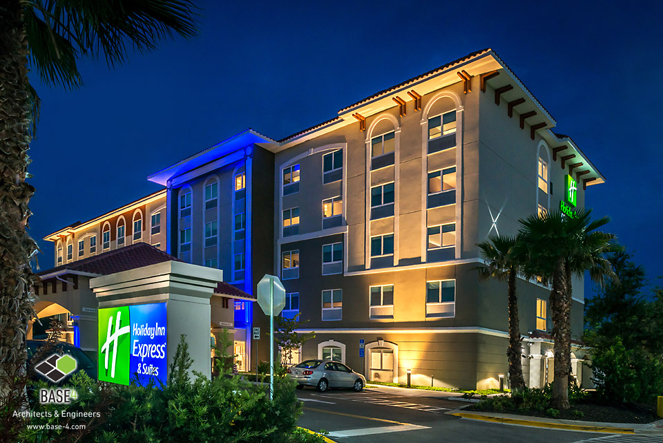 Holiday Inn Express & Suites