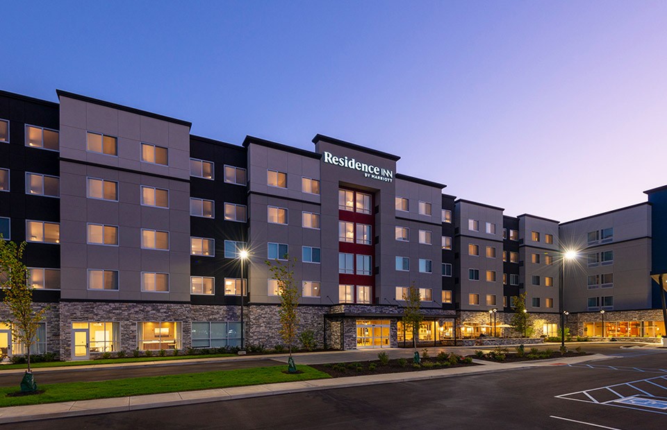 Dual Residence Inn & SpringHill Suites in Indiana designed by BASE4.
